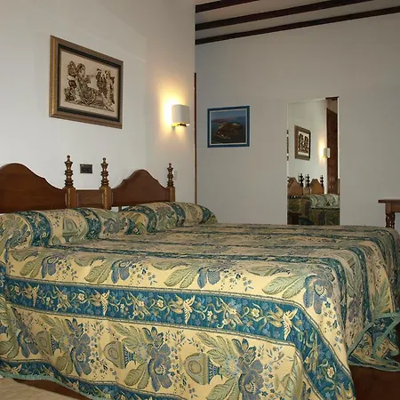 Siglo Xviii 3* Santillana del Mar